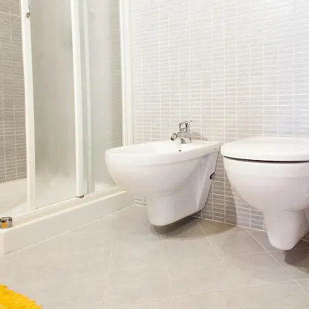 Borgo Dei Glicini Halldis Apartment